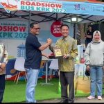 penutupan-roadshow-bus-kpk Road Show Bus KPK Ditutup, Ratu Dewa Lepas Keberangkatan ke Kota Berikutnya