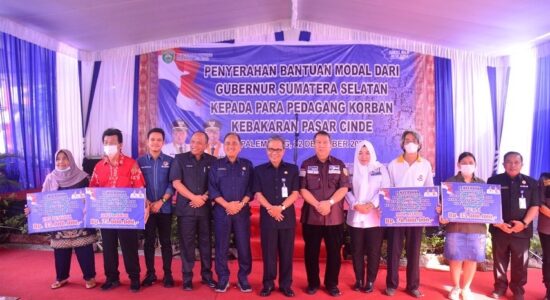 Terima Kucuran Modal dari Pemprov Sumsel, Pedagang Korban Kebakaran Pasar Cinde Sumringah 