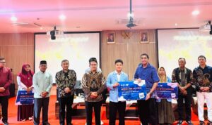 Penyerahan Bantuan Studi PT Telemedia Dinamika Sarana (Gasnet) kepada Mahasiswa UIN Raden Fatah Palembang