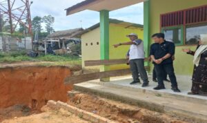 Perbaikan Lokasi Longsor di Desa Berlian Makmur Sungai Lilin Mulai Digas