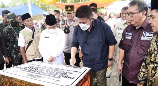 peresmian-pasar-di-betung-barat Deru Yakin Pasar Sentul Permai Betung Barat Jadi Pusat Ekonomi Baru Warga