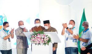 Herman Deru Promosikan Layanan Pengobatan Pemecah Batu Ginjal Tanpa Operasi