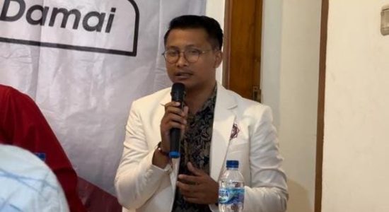 presiden-harus-nertal Jokowi Sebut Presiden Boleh Memihak, KMHDI: Presiden Harus Netral !!