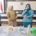 Inovasi TP PKK Bayung Lincir, Buat Produk Olahan Serai Wangi
