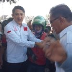 projo-bagi-takjil Ormas Projo Bagi Bagi takjil untuk Masyarakat dan Pengguna Jalan Bundaran Tugu Kopi Muara Enim