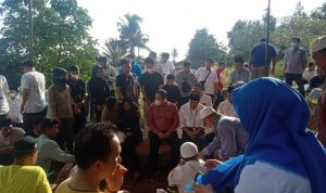 RD Melayat ke Rumah Korban Kecelakaan di Musi IV