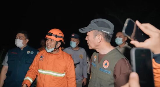 Luruskan Polemik Istilah “Enjoy” saat Kabut Asap, Ratu Dewa Tegaskan: Pemimpin Harus Tetap Tenang dan Fokus Melindungi Masyarakat