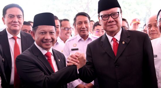 Angin Reshuffle Kian Kencang, Tito Carnavian dan Tjahjo Kumolo Bakal Tukar Guling?