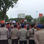 Breaking News ! Ribuan Pengunjuk Rasa Padati Simpang 5 DPRD Sumsel