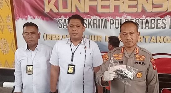 senpira-pedagang-pecel-lele Polisi Amankan Pedagang Pecel Lele, Diduga Pemilik Senjata Api Rakitan