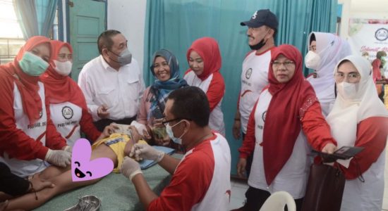 PDI Perjuangan Sumsel Gelar Sunatan Massal
