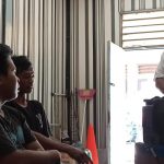 supir-truk-keroyok-pemotor Keroyok Pengendara Motor yang Dikira Begal, 3 Supir Truk Diangkut Polisi