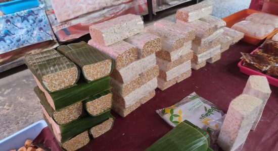 Produsen Tempe dan Tahu di Palembang Keluhkan Lonjakan Harga Kedelai