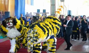 Berhasil Pukau Gubernur Sumsel, Tari Kolosal IKAWANGI Diundang Main Di  Griya Agung