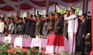 Kapolres Muara Enim Bersama Forkopimda Ikuti Upacara HUT RI ke 78 di Lapangan Merdeka 