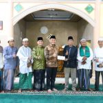 Wakil Ketua DPRD Banyuasin Beri Bantuan AC untuk Masjid Nurul Falah Telok Payo