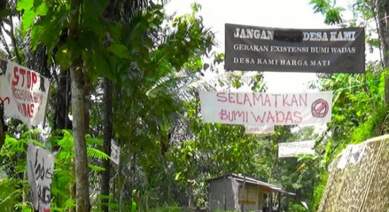 warga-wadas-tolak-proyek-bendungan-bener Aparat Kepung dan Tangkap Warga Desa Wadas? Ganjar: Pengukuran Saja Kok!