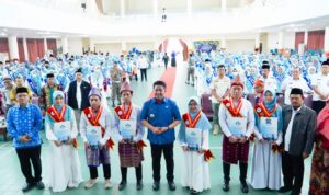Wisuda Tahfidz Fak Tarbiyah UIN Palembang, Deru: Wujudkan Generasi Berakhlakul Karimah  